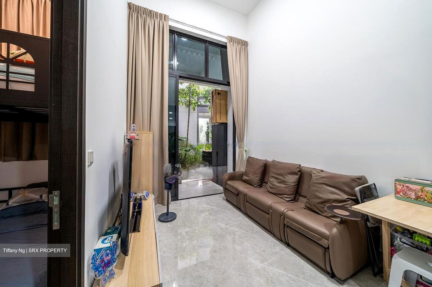 Mayfair Gardens (D21), Condominium #490918021